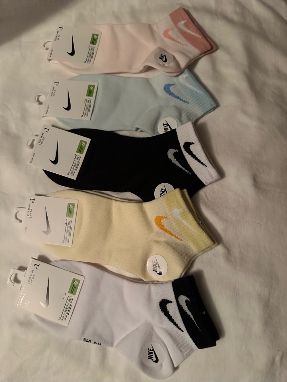 Nike crew Socks - Pastel Pack (Pink, Blue, Black, Yellow, White)